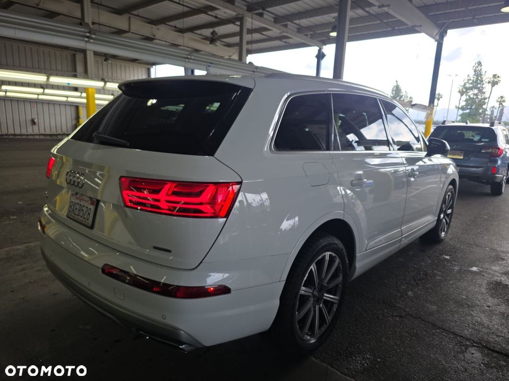 Audi Q7 - 37