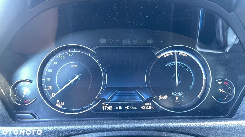 BMW Seria 3 320i Edition M Sport Shadow - 16