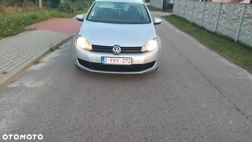 Volkswagen Golf 2010 photo 4