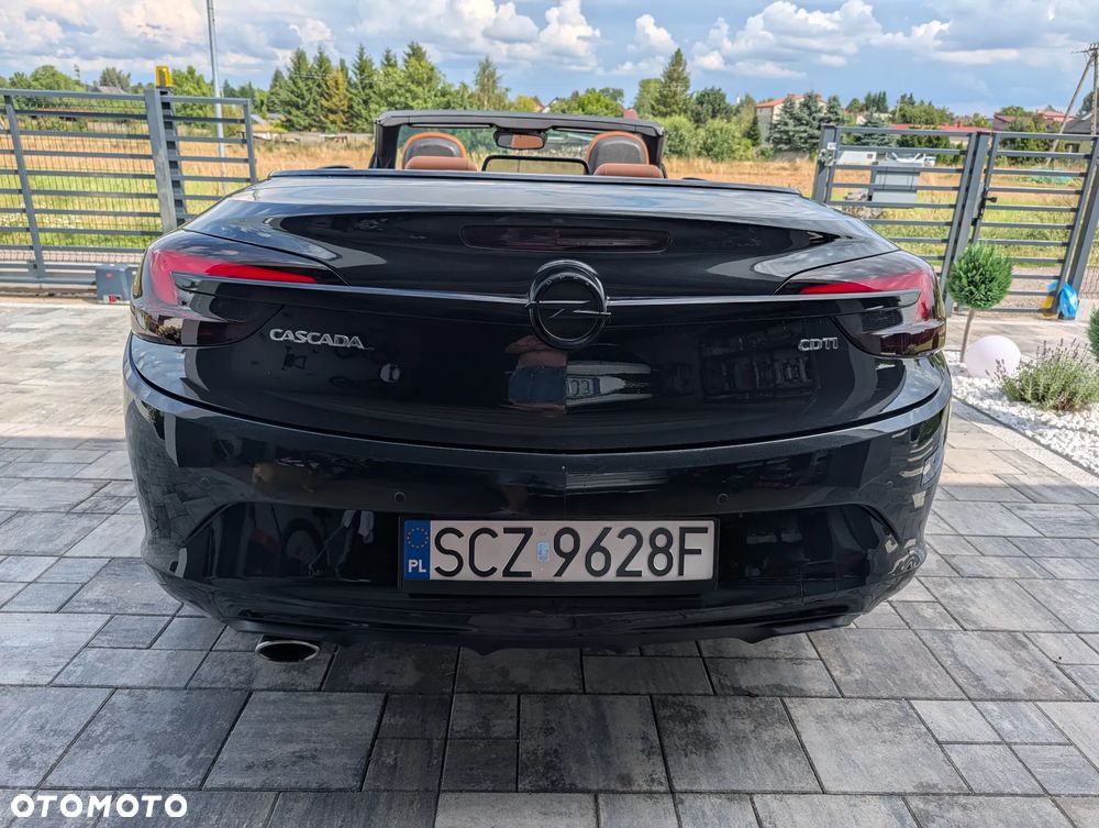 Opel Cascada 2.0 CDTI Cosmo S&S - 11