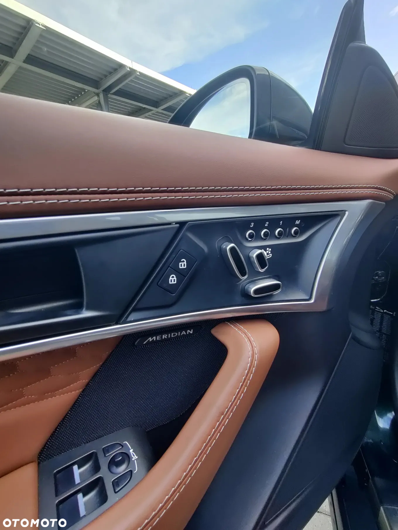 Jaguar F-Type 2.0 Turbo R-Dynamic - 11