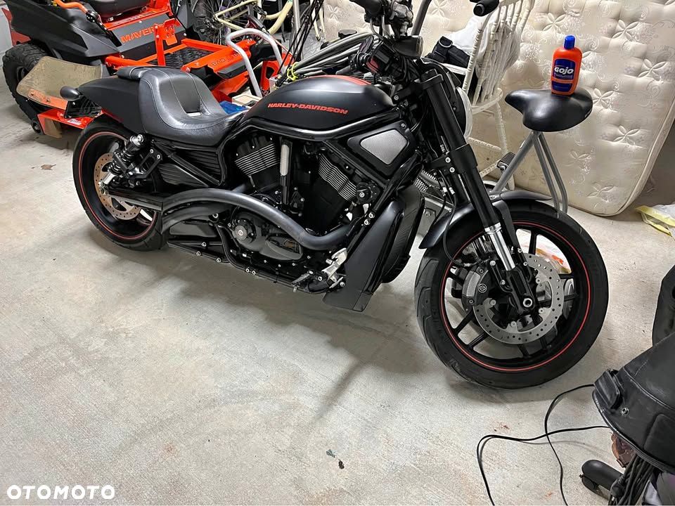 Harley-Davidson V-Rod Night Rod - 30