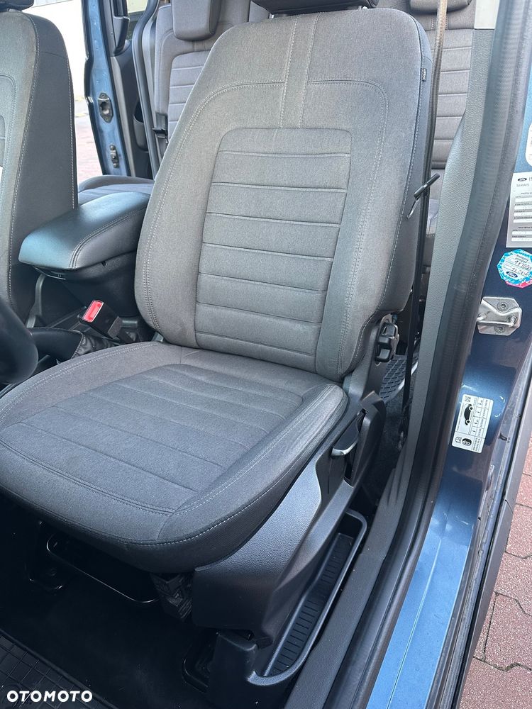 Ford Tourneo Connect Grand - 6
