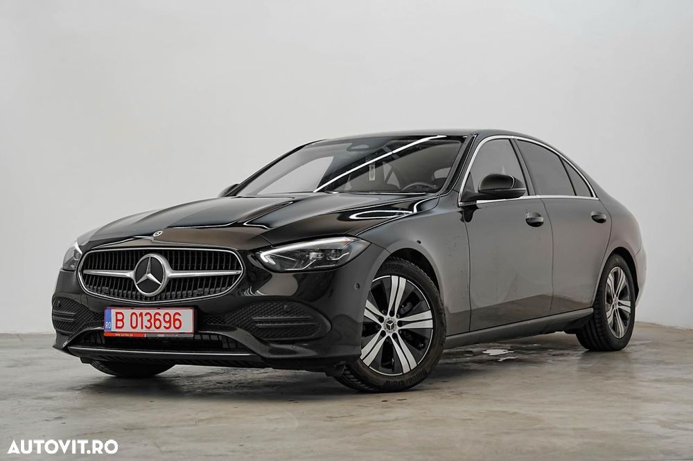 Mercedes-Benz C - 9
