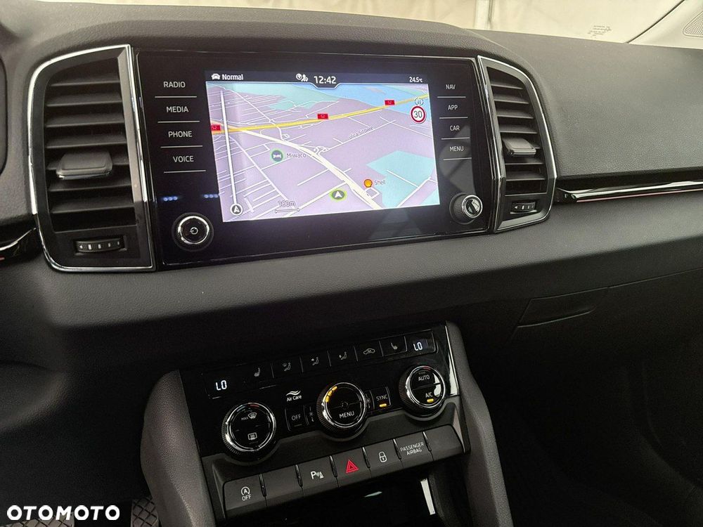 Skoda Karoq 1.5 TSI ACT 4x2 Style DSG - 25