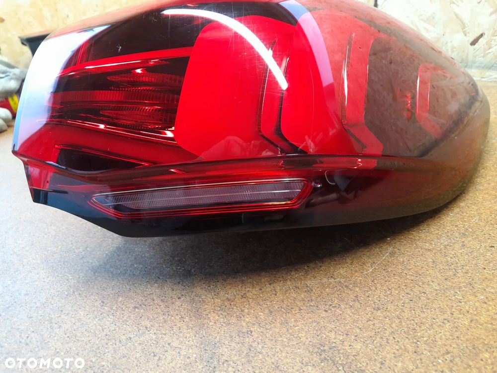 MG HS LIFT 22-25 LAMPA TYLNA PRAWA LED A30007R0100 EUROPA - 6