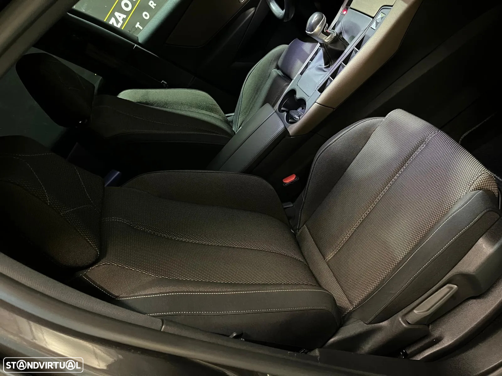 DS DS7 Crossback - 34