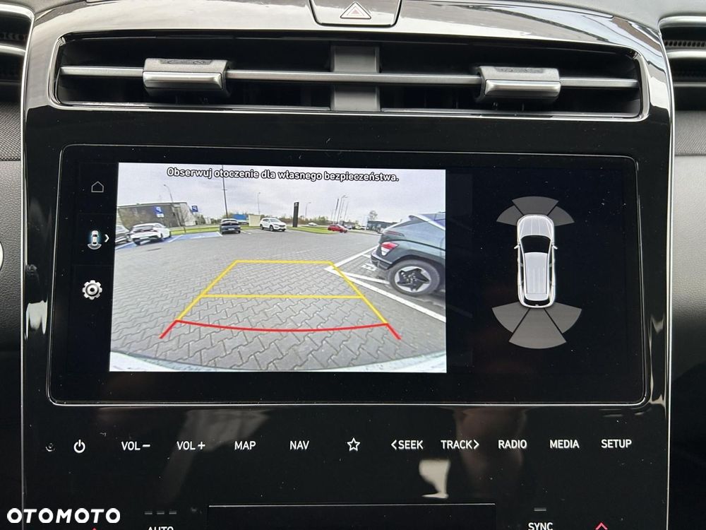 Hyundai Tucson 1.6 T-GDi HEV Executive 4WD - 23