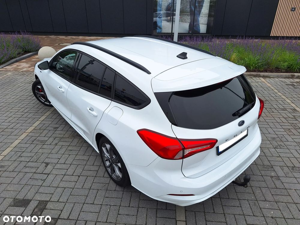 Ford Focus 1.5 EcoBoost ST-Line X - 10