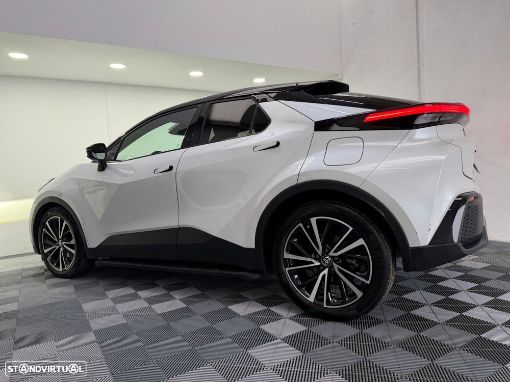 Toyota C-HR 1.8 Hybrid Square Collection - 38