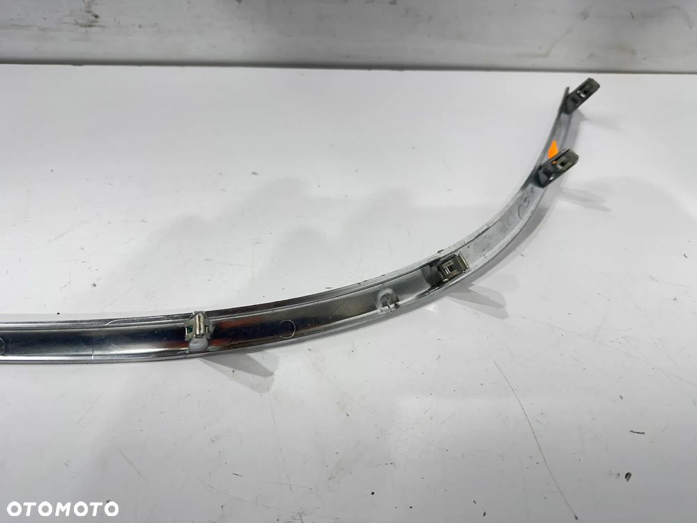 Listwa chrom Piaggio X10 125 LEWA - 7