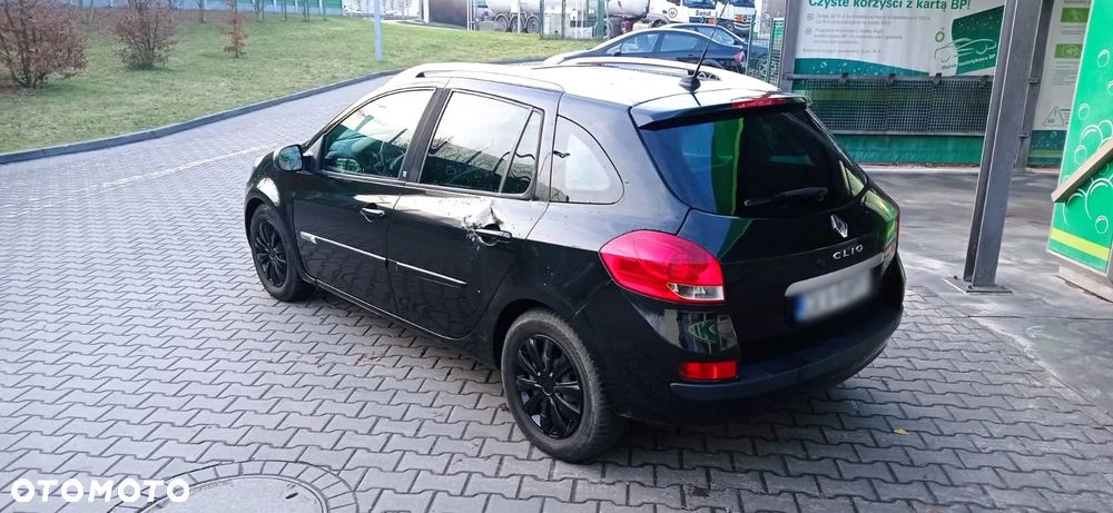 Renault Clio 1.2 TCE Authentique - 9