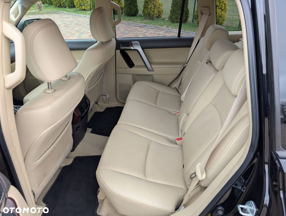 Toyota Land Cruiser LC 2.8 D-4D Invincible - 29