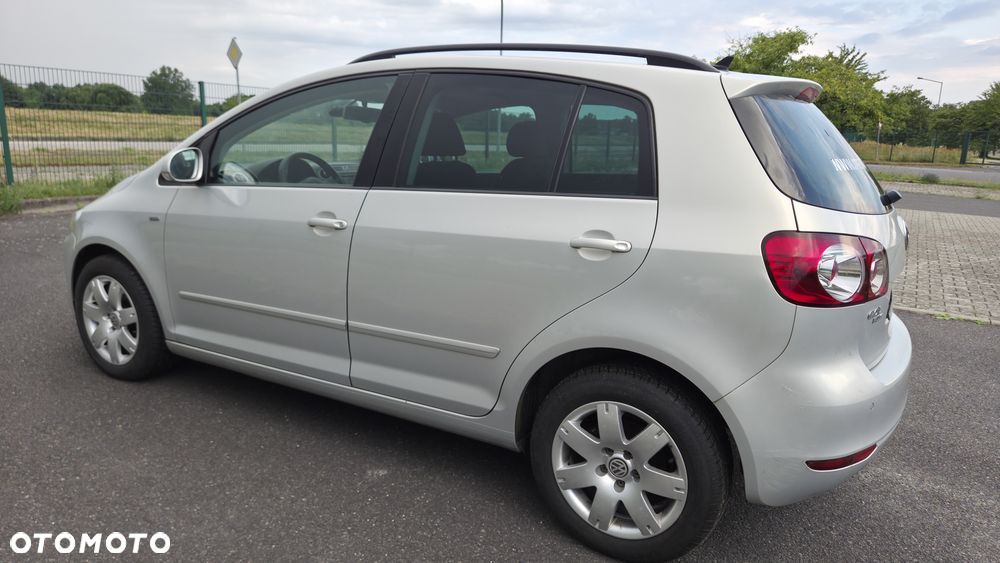 Volkswagen Golf Plus 1.6 TDI DPF Life - 8