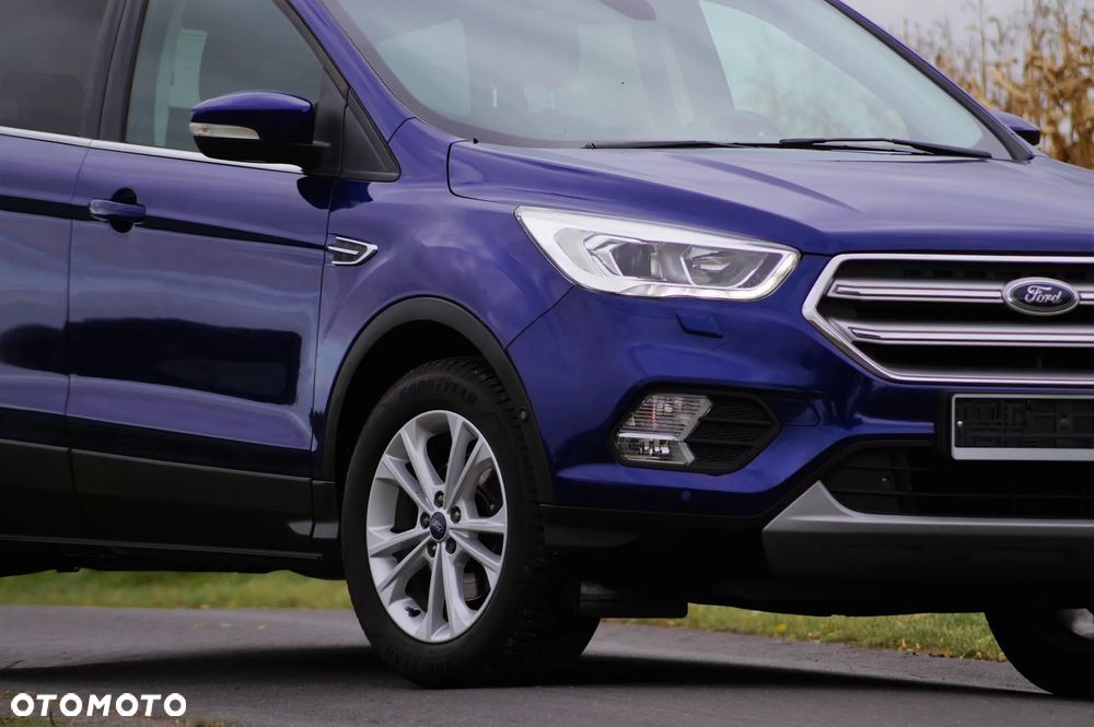Ford Kuga - 21