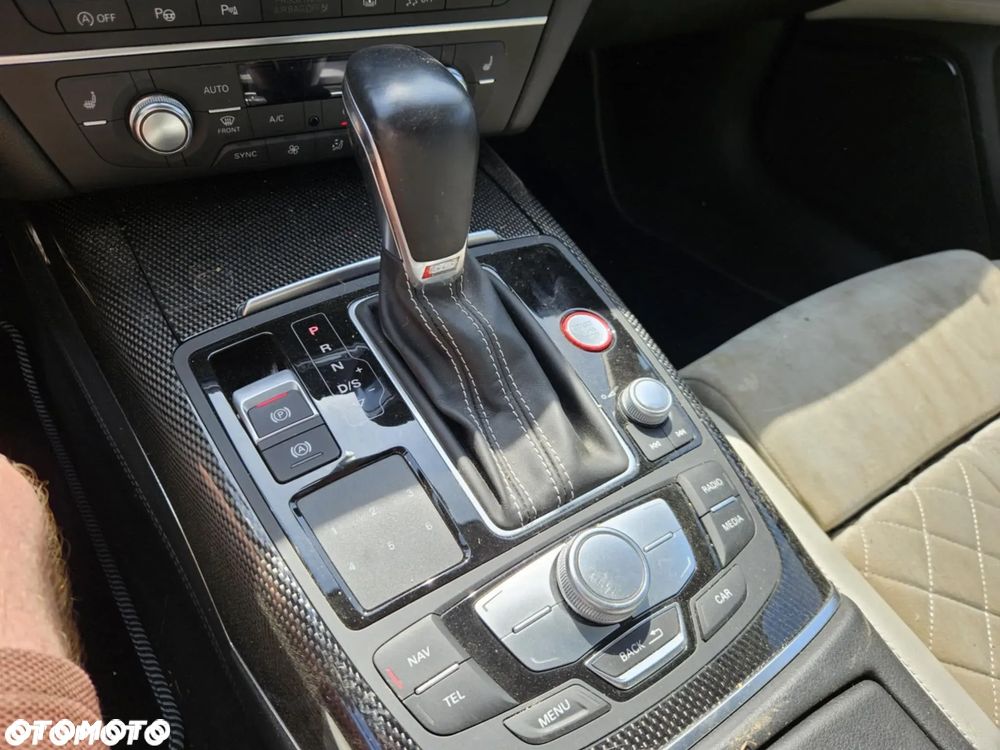 Audi S6 Limousine - 11