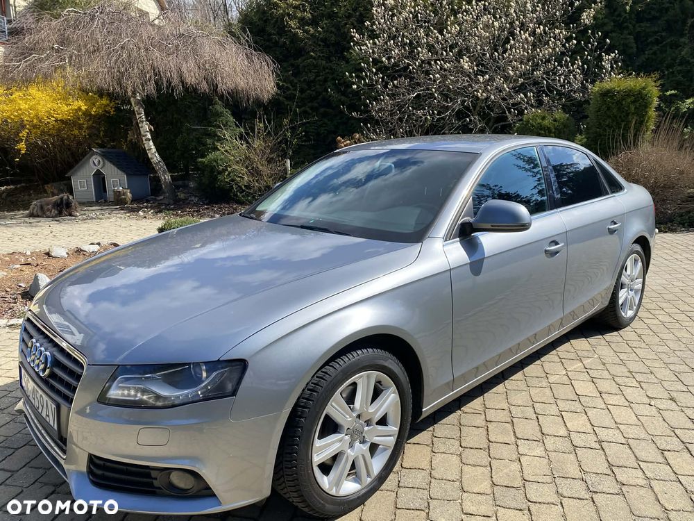 Audi A4 Limousine - 30