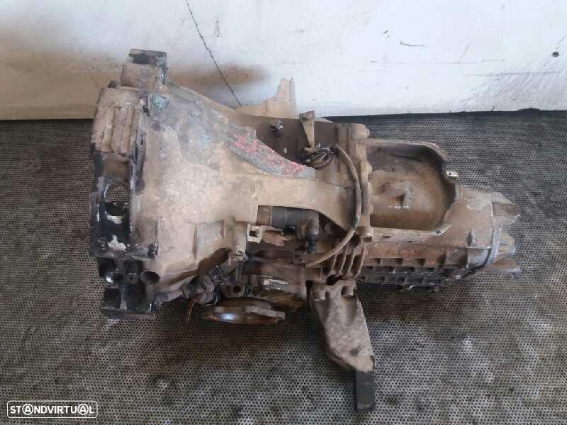 CAIXA DE VELOCIDADES VOLKSWAGEN PASSAT BERLINA 3B2 - 1