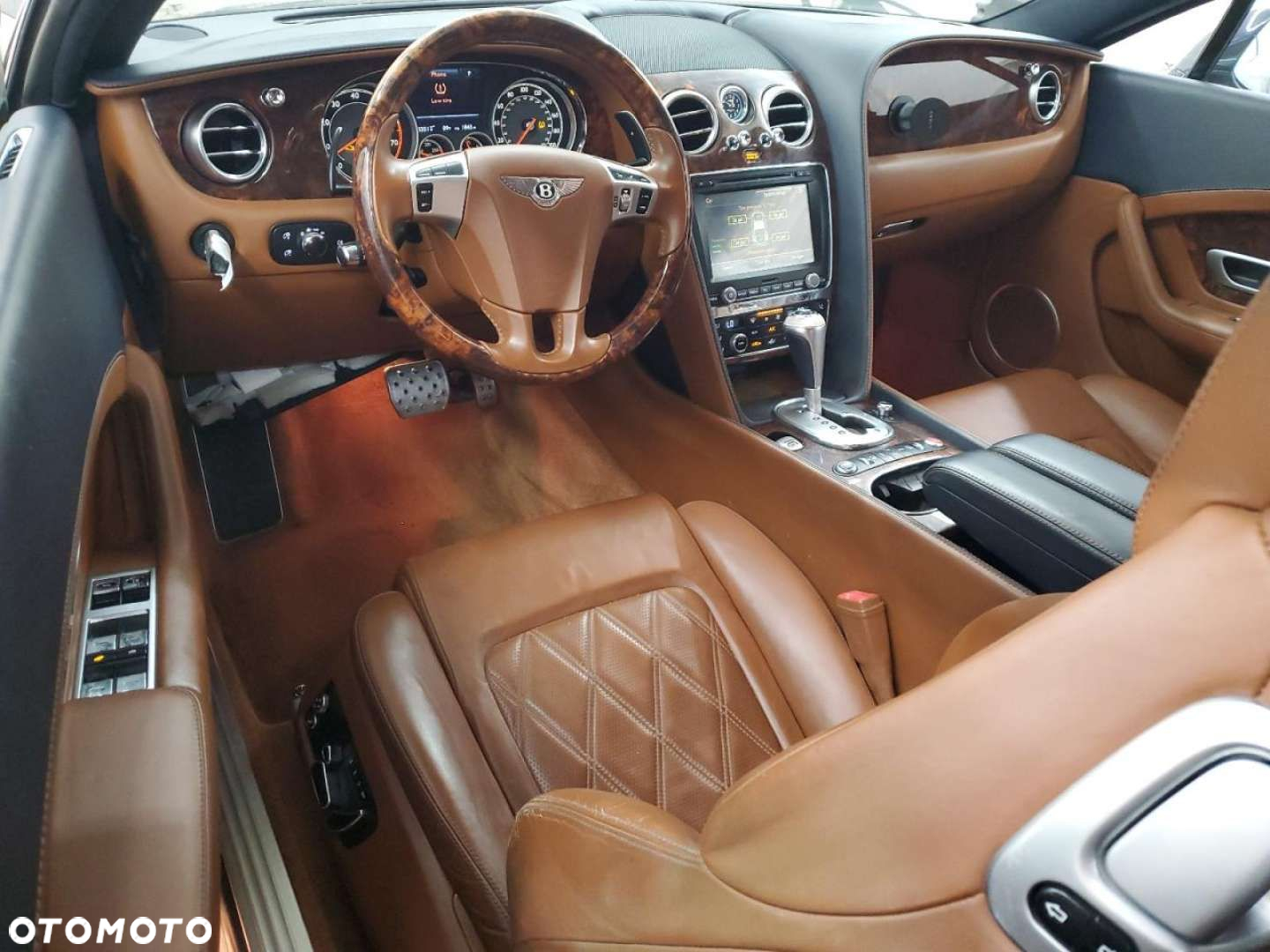 Bentley Continental GT - 5