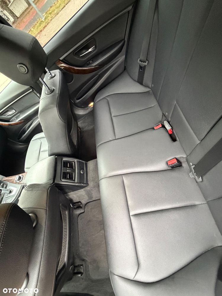 BMW Seria 3 - 15