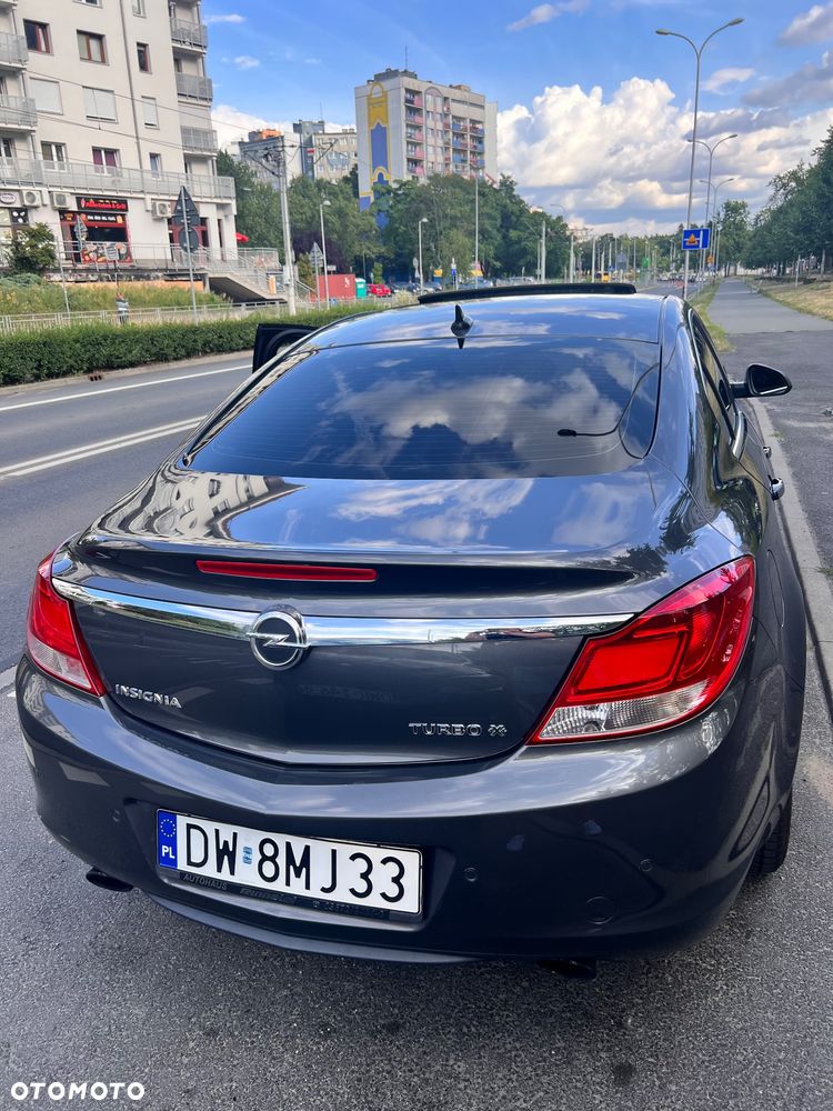 Opel Insignia 2.0 T Cosmo 4x4 - 5