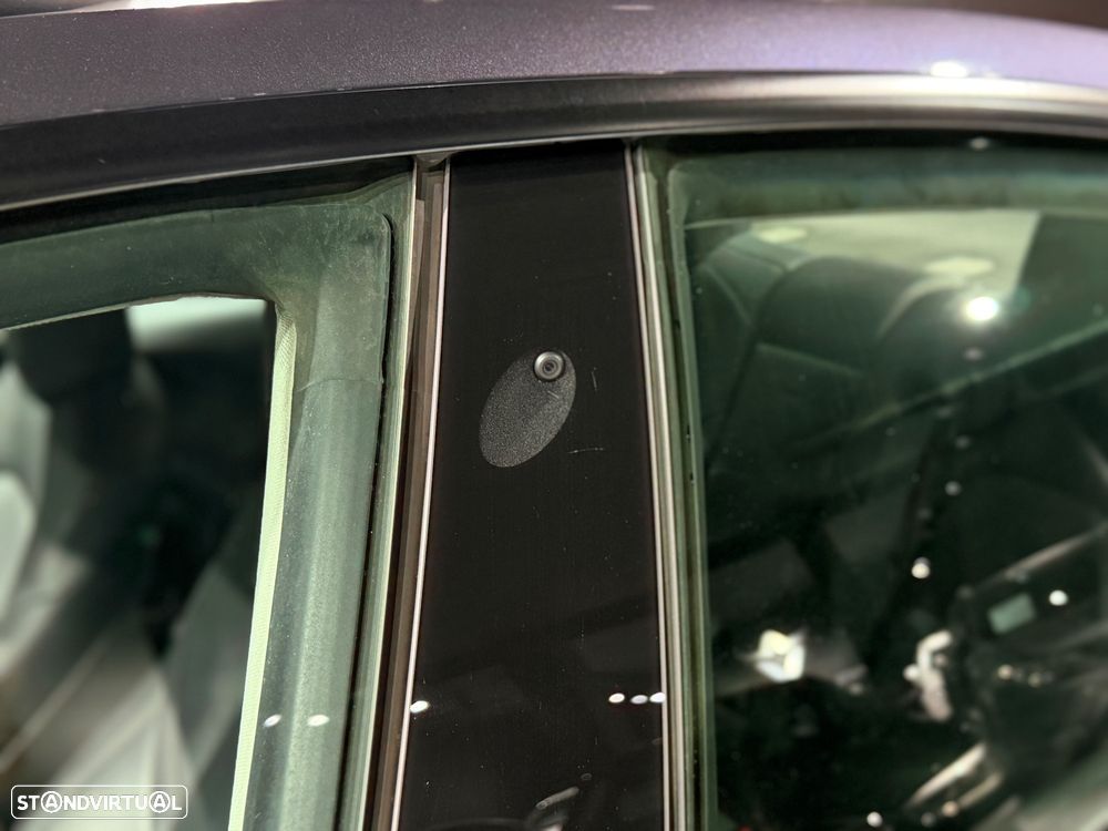 Tesla Model 3 Long-Range Dual Motor AWD - 23