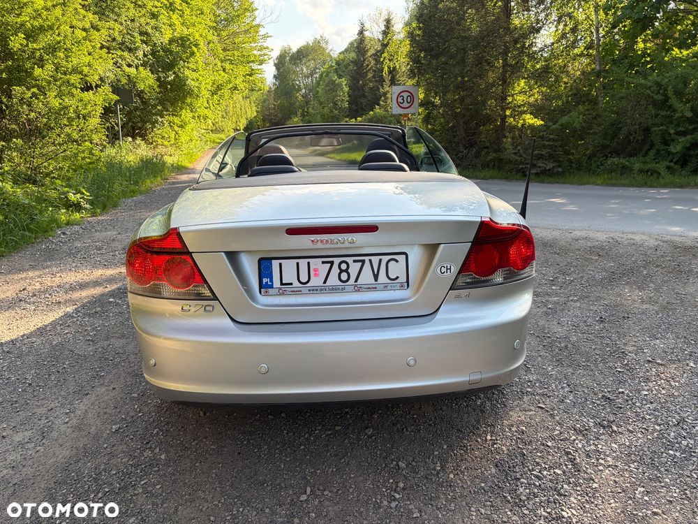 Volvo C70 2.4i Momentum - 22