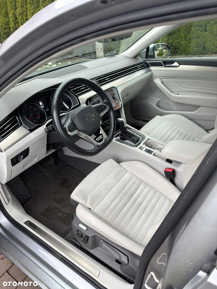 Volkswagen Passat 2.0 TSI 4Mot Elegance DSG - 7