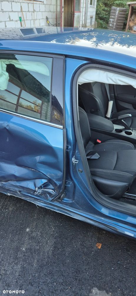 Renault Megane 1.5 Blue dCi Business - 10