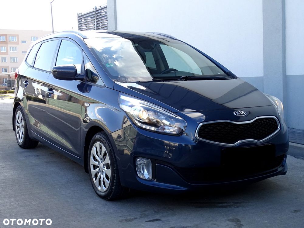 Kia Carens 1.7 CRDi M 7os EU6 - 3