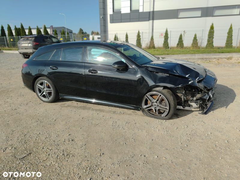 Mercedes-Benz CLA 200 d 8G-DCT AMG Line - 17