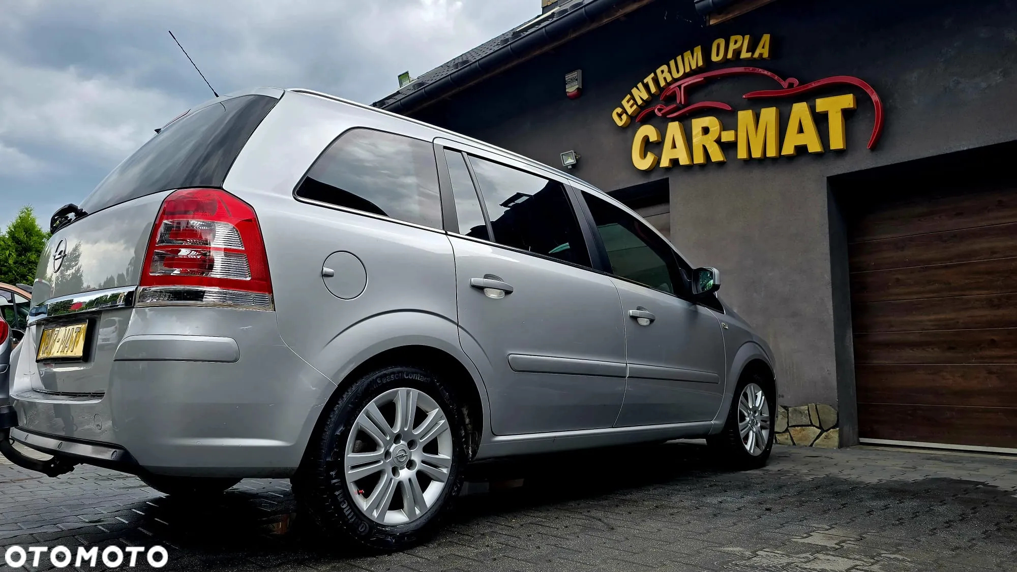 Opel Zafira 1.8 Cosmo - 8