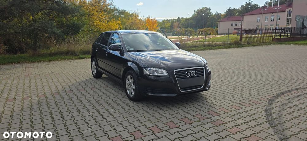 Audi A3 Sportback 2.0 TDI DPF Ambition - 2