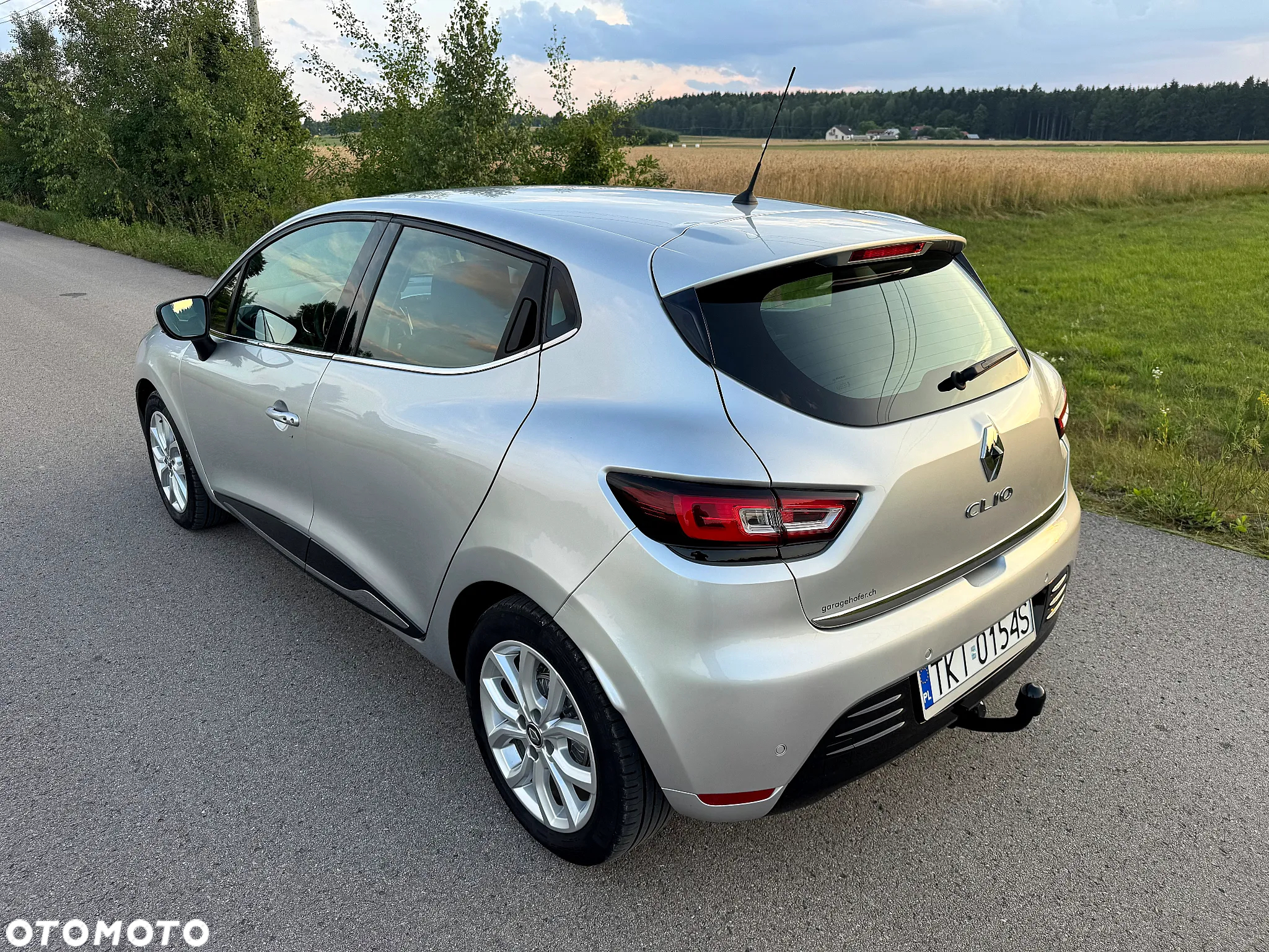Renault Clio Grandtour Energy TCe 120 EDC Bose Edition - 4