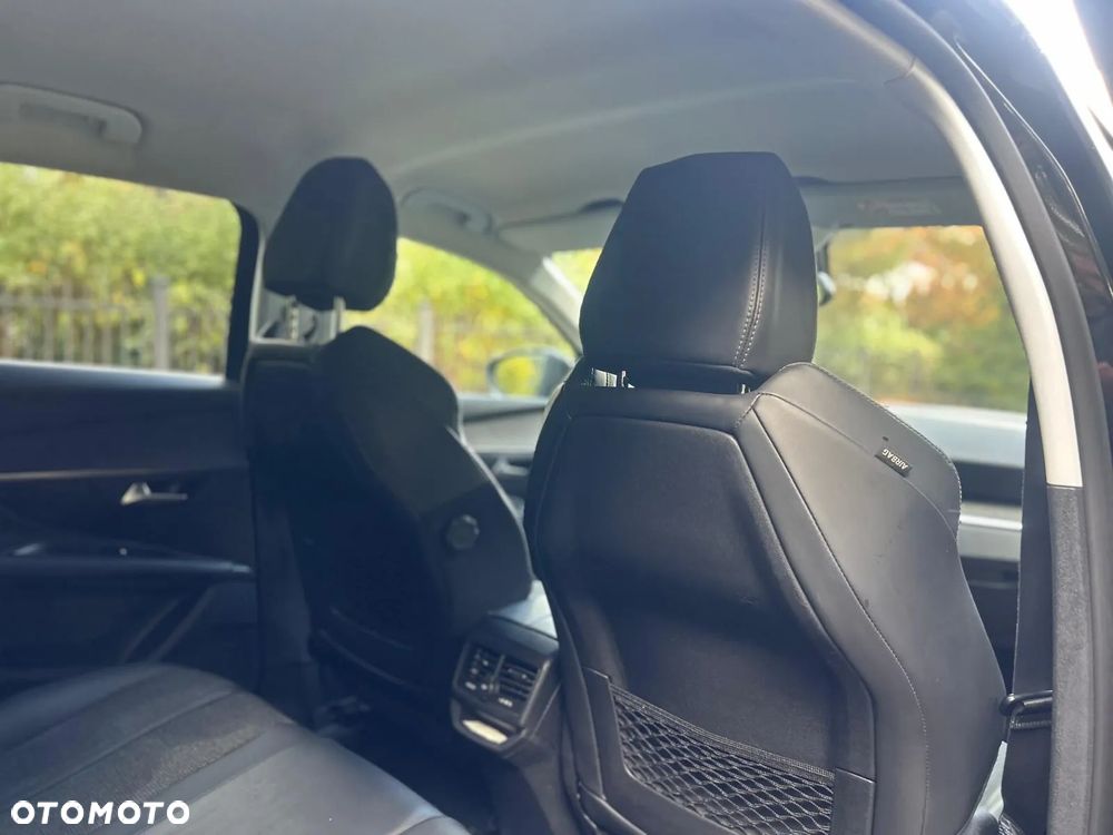 Peugeot 3008 1.6 BlueHDi Allure S&S - 17