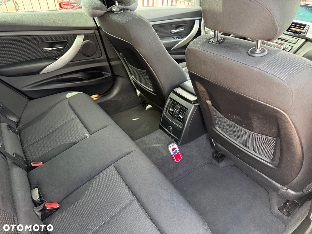 BMW 3GT 320d xDrive - 13