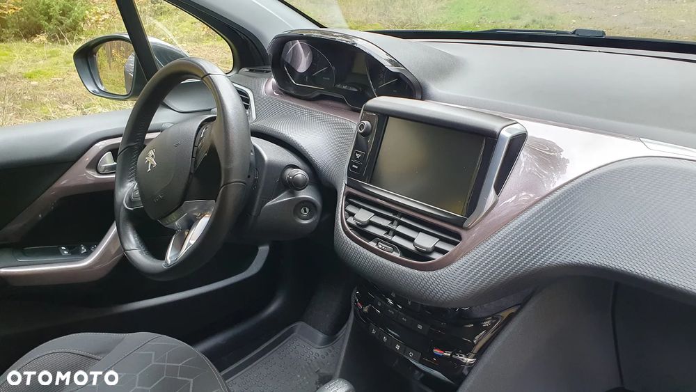 Peugeot 2008 1.6 VTi Active - 22