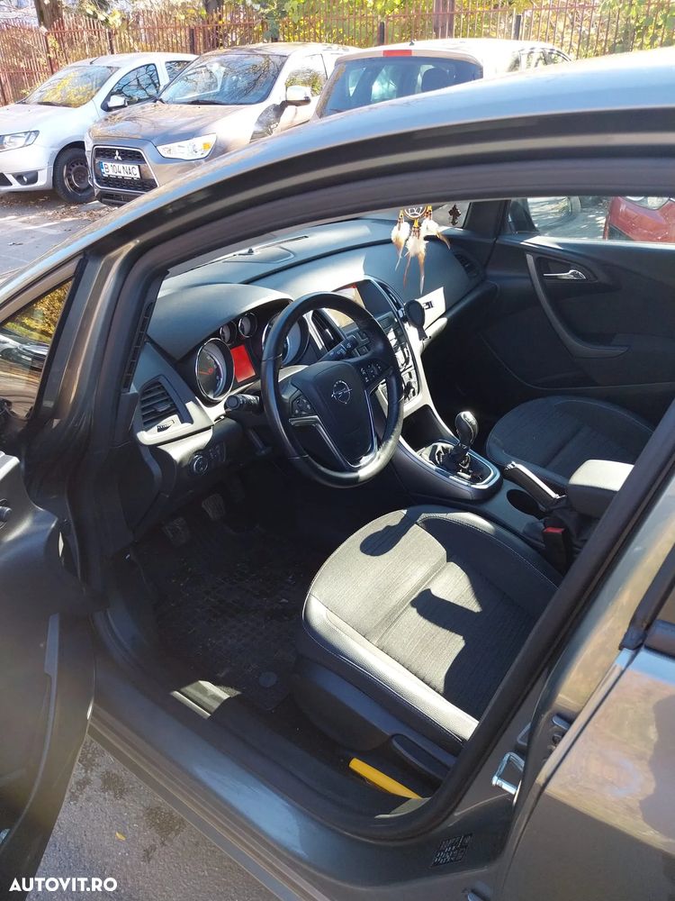 Opel Astra 1.6 CDTI ECOTEC ECOFlex Start/Stop Enjoy - 4