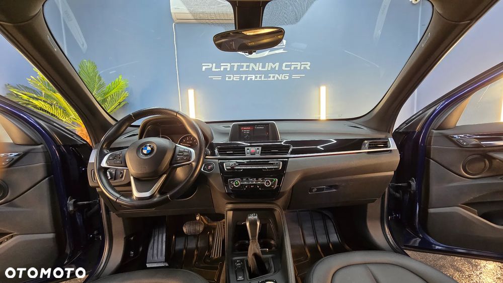 BMW X1 xDrive25i GPF xLine - 10