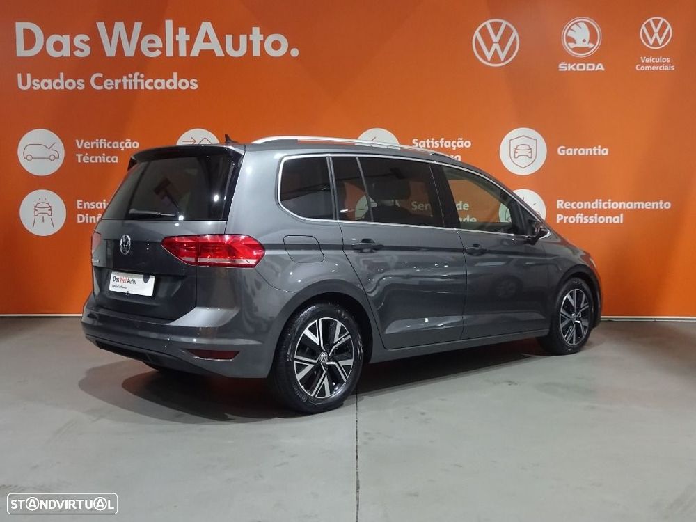 VW Touran 2.0 TDI Highline DSG - 5
