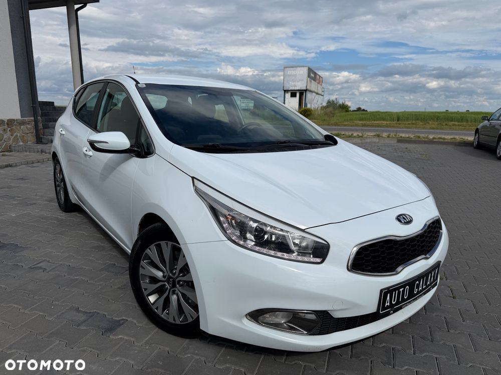 Kia Ceed - 6