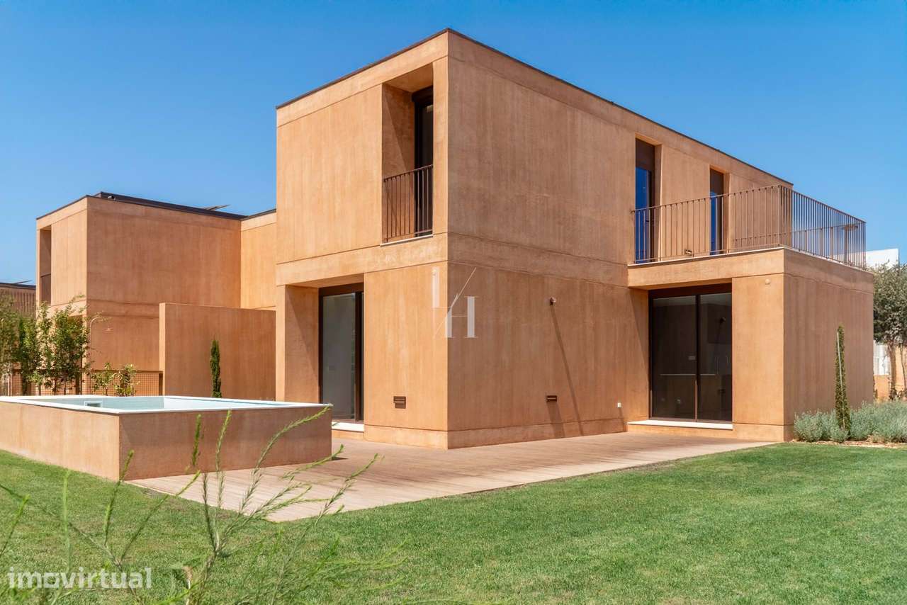 Moradia T3 para venda com piscina e jardim no Natura Village, Vilamour - Grande imagem: 2/25