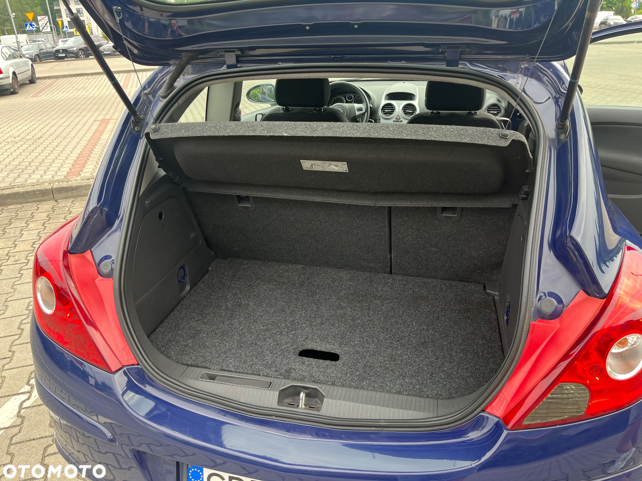 Opel Corsa 1.0 12V - 10