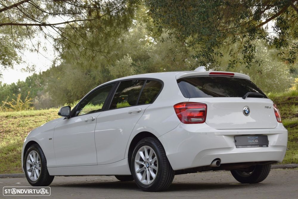 BMW 116 dA Line Urban - 2