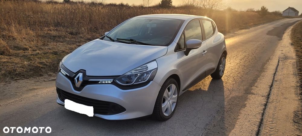 Renault Clio - 1
