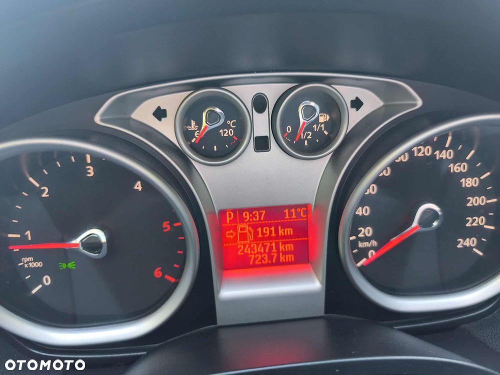 Ford Kuga 2.0 TDCi Titanium MPS6 - 7