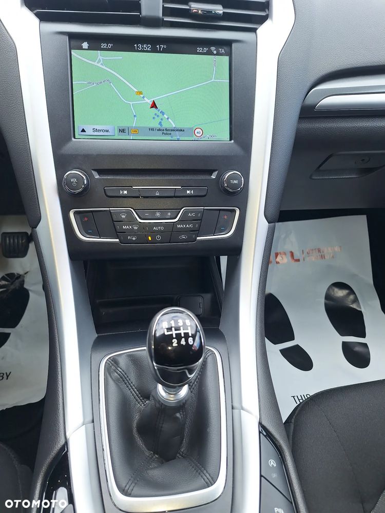 Ford Mondeo SW - 15