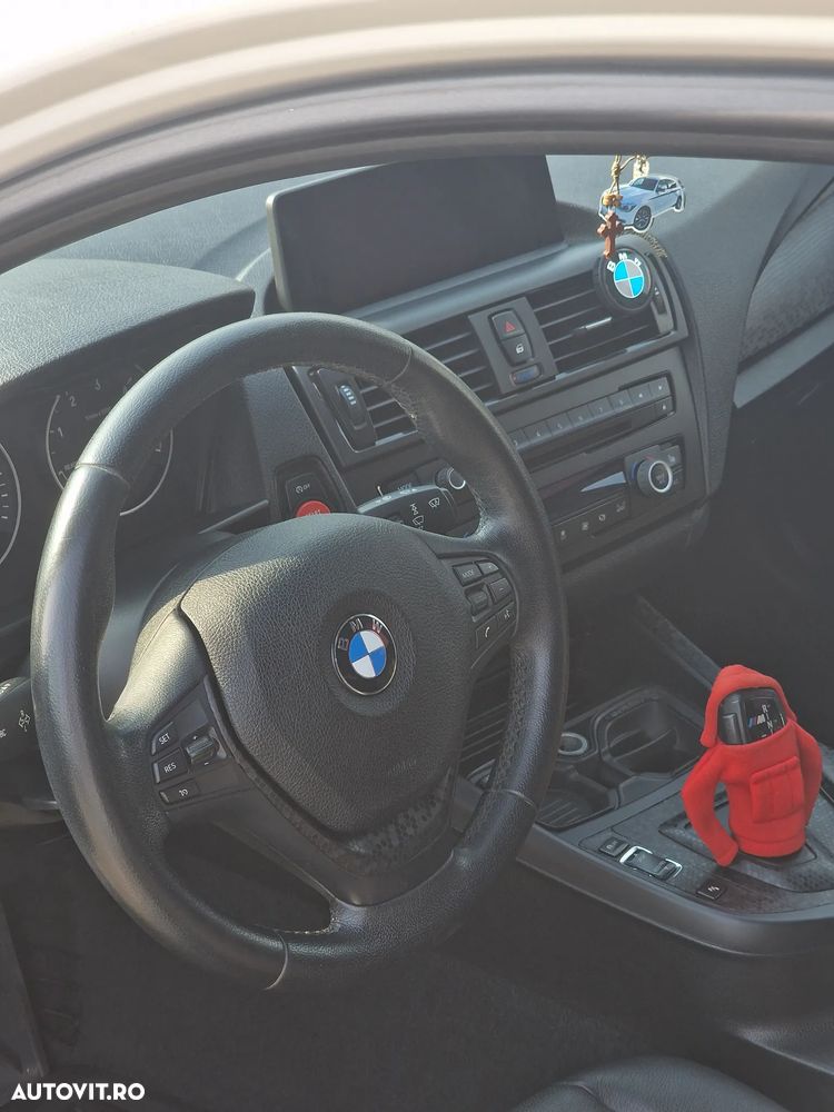 BMW Seria 1 - 29