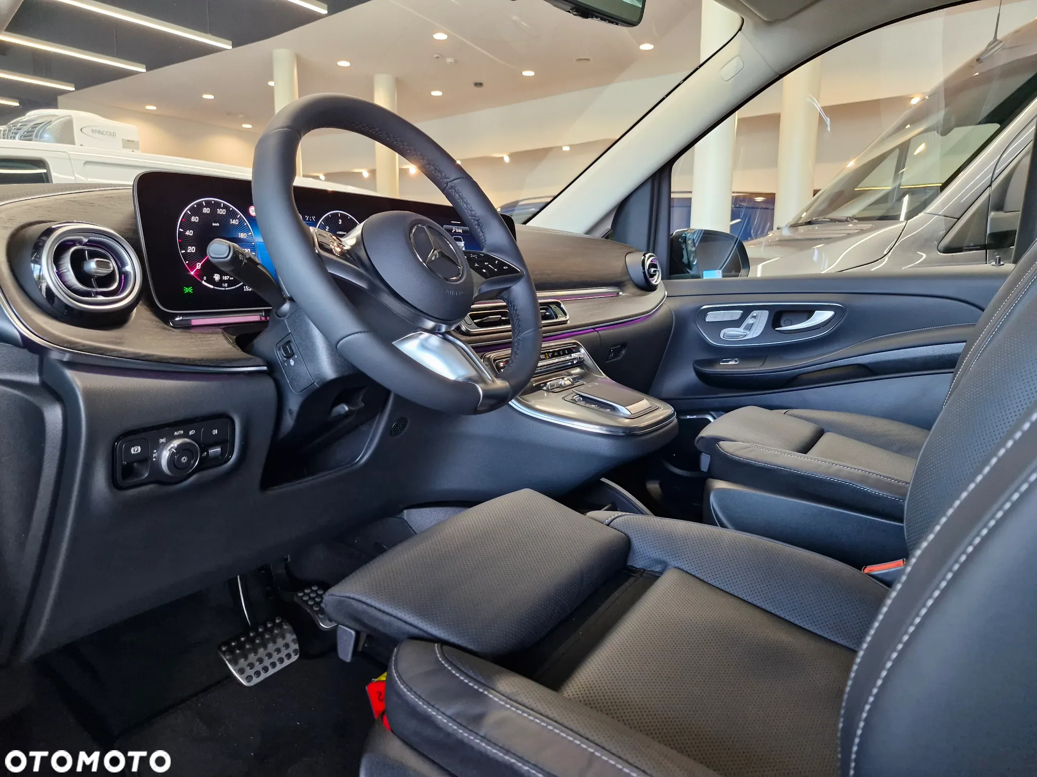 Mercedes-Benz Klasa V 300 d 4-Matic Avantgarde 9G-Tronic (ekstra d³) - 19