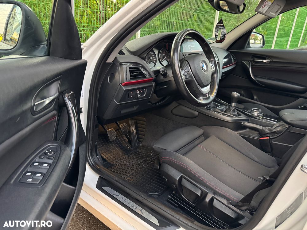 BMW Seria 1 120d Sport Line - 8